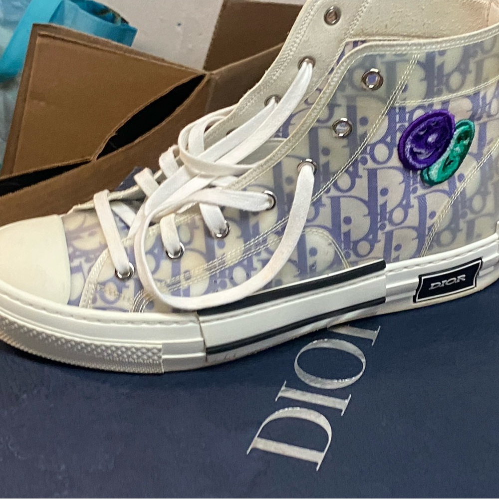 Dior